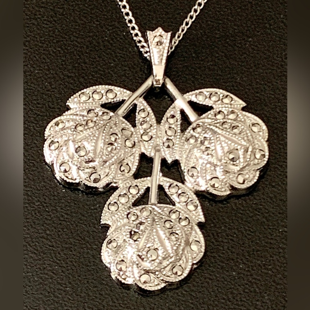 Vintage THEDA Marcasite Rose Flower 925 Sterling Silver Pendant Necklace